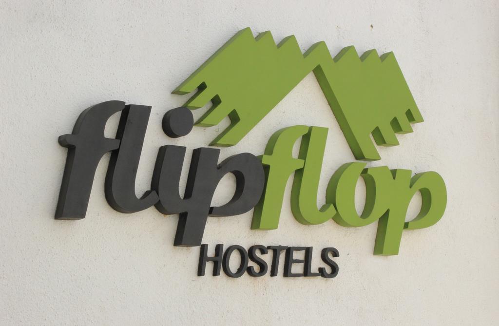 Flipflop Hostel Negombo Exterior photo